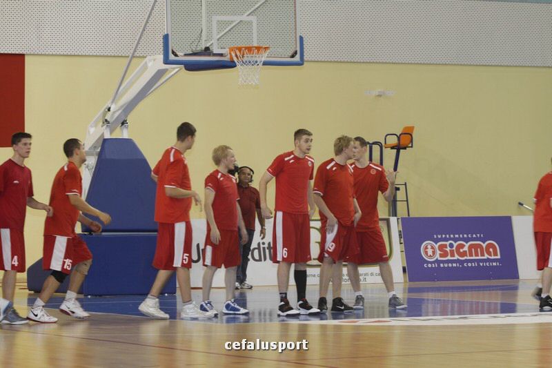 110915 sport 384_tn.jpg